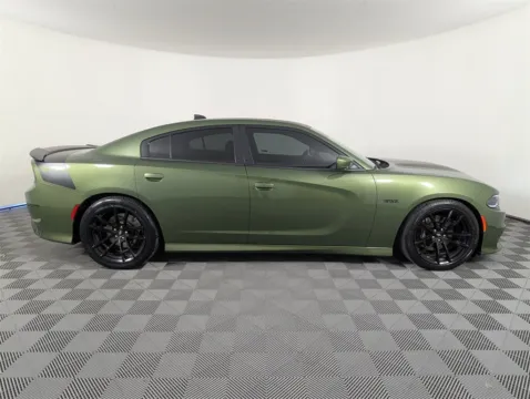 More photos of 2022 Dodge Charger R/T Scat Pack at Step One CDJR Fiat Fort Walton Beach, FL