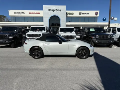 More photos of 2016 Mazda Miata Club at Step One CDJR Fiat Fort Walton Beach, FL