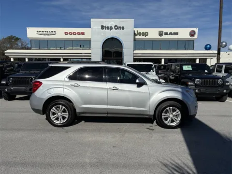 More photos of 2013 Chevrolet Equinox LT at Step One CDJR Fiat Fort Walton Beach, FL