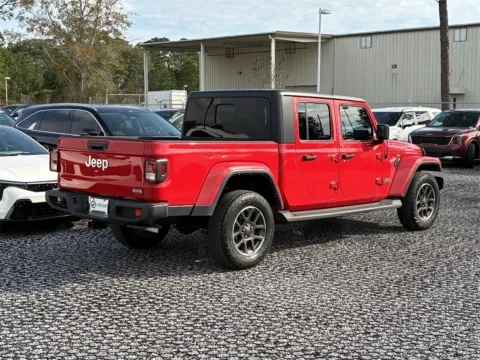 More photos of 2021 Jeep Gladiator Overland at Step One CDJR Fiat Fort Walton Beach, FL