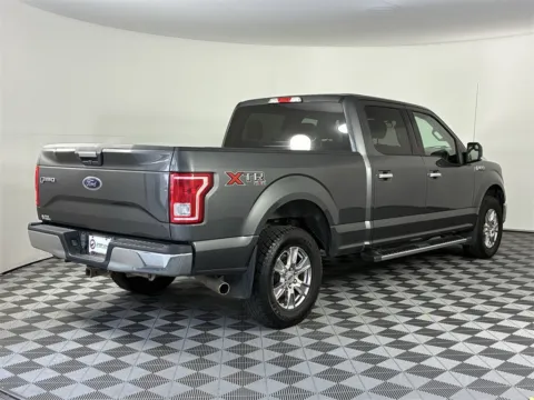 More photos of 2017 Ford F-150 XLT at Step One CDJR Fiat Fort Walton Beach, FL