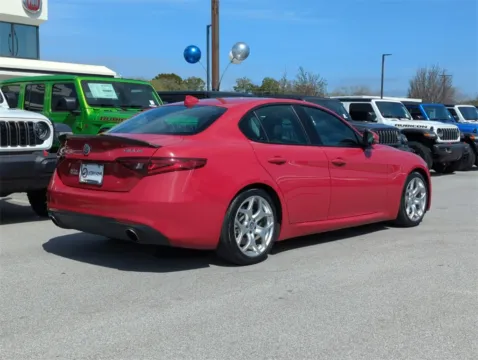 More photos of 2019 Alfa Romeo Giulia Ti at Step One CDJR Fiat Fort Walton Beach, FL