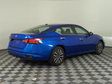 More photos of 2025 Nissan Altima 2.5 SV at Step One CDJR Fiat Fort Walton Beach, FL