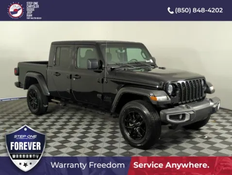 Black 2023 Jeep Gladiator Sport S for sale in Fort Walton Beach, FL