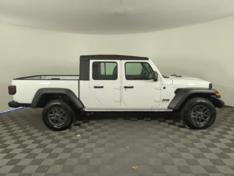 More photos of 2026 Jeep Gladiator Sport at Step One CDJR Fiat Fort Walton Beach, FL