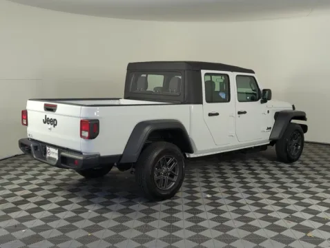 More photos of 2026 Jeep Gladiator Sport at Step One CDJR Fiat Fort Walton Beach, FL
