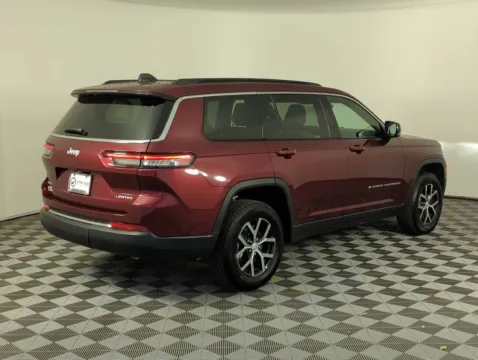 More photos of 2025 Jeep Grand Cherokee L Limited at Step One CDJR Fiat Fort Walton Beach, FL
