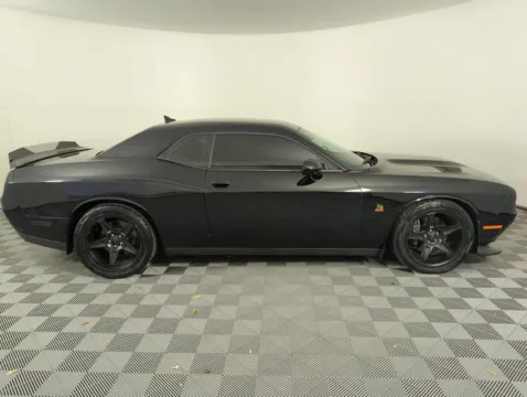 More photos of 2023 Dodge Challenger R/T Scat Pack at Step One CDJR Fiat Fort Walton Beach, FL
