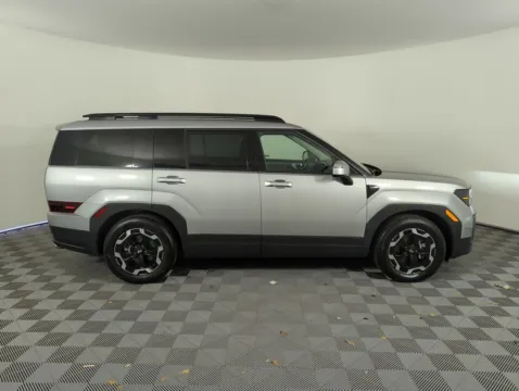 More photos of 2025 Hyundai Santa Fe SEL at Step One CDJR Fiat Fort Walton Beach, FL