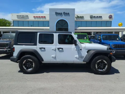 More photos of 2019 Jeep Wrangler Unlimited Sport at Step One CDJR Fiat Fort Walton Beach, FL