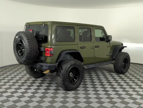More photos of 2021 Jeep Wrangler Unlimited Sahara at Step One CDJR Fiat Fort Walton Beach, FL