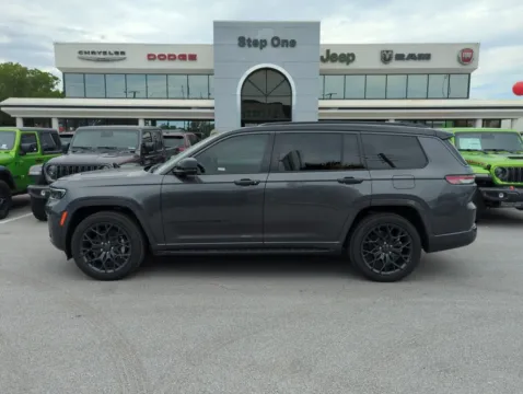 More photos of 2026 Jeep Grand Cherokee L Summit at Step One CDJR Fiat Fort Walton Beach, FL