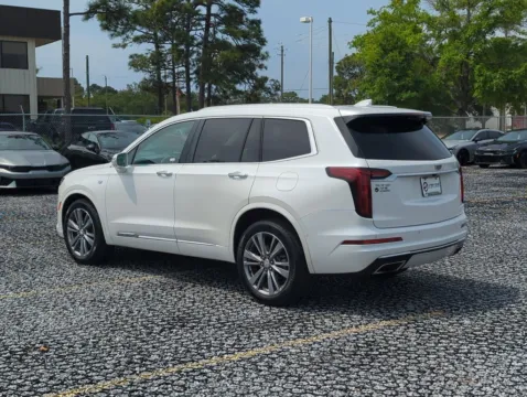 More photos of 2020 Cadillac XT6 Premium Luxury at Step One CDJR Fiat Fort Walton Beach, FL