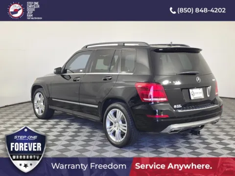 More photos of 2014 Mercedes-Benz GLK 350 at Step One CDJR Fiat Fort Walton Beach, FL