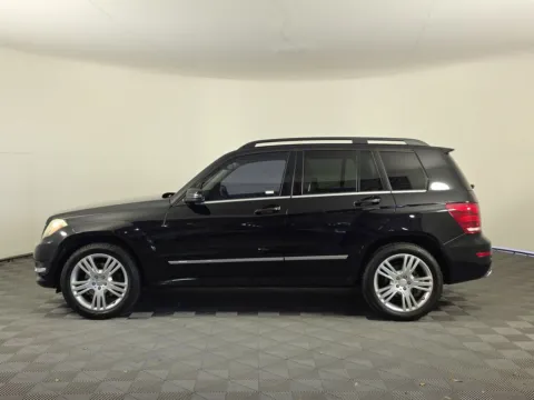 More photos of 2014 Mercedes-Benz GLK 350 at Step One CDJR Fiat Fort Walton Beach, FL