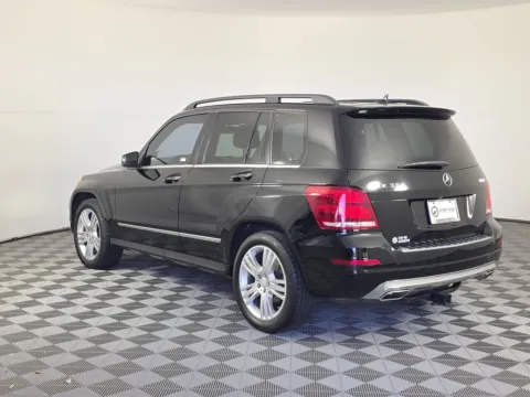 More photos of 2014 Mercedes-Benz GLK 350 at Step One CDJR Fiat Fort Walton Beach, FL