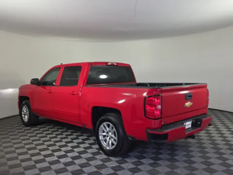 More photos of 2018 Chevrolet Silverado 1500 LT at Step One CDJR Fiat Fort Walton Beach, FL