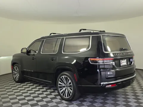 More photos of 2022 Jeep Grand Wagoneer Series III at Step One CDJR Fiat Fort Walton Beach, FL