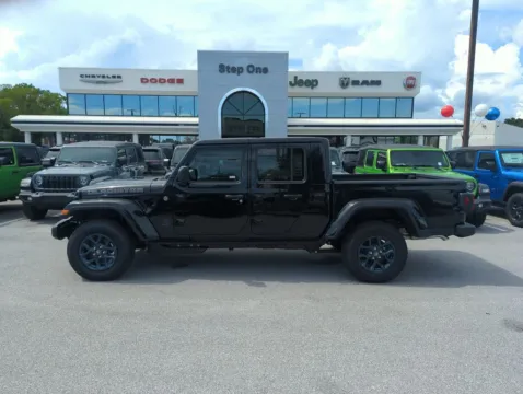 More photos of 2026 Jeep Gladiator 85th Anniversary Edition at Step One CDJR Fiat Fort Walton Beach, FL