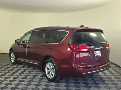 More photos of 2017 Chrysler Pacifica Touring L Plus at Step One CDJR Fiat Fort Walton Beach, FL