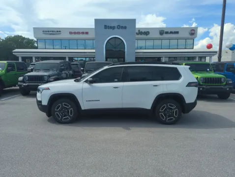 More photos of 2026 Jeep Cherokee Laredo at Step One CDJR Fiat Fort Walton Beach, FL