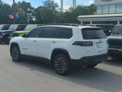 More photos of 2026 Jeep Cherokee Laredo at Step One CDJR Fiat Fort Walton Beach, FL