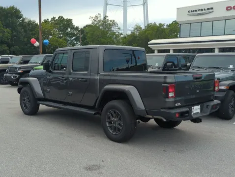 More photos of 2026 Jeep Gladiator Sport S at Step One CDJR Fiat Fort Walton Beach, FL