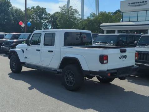 More photos of 2026 Jeep Gladiator Sport S at Step One CDJR Fiat Fort Walton Beach, FL
