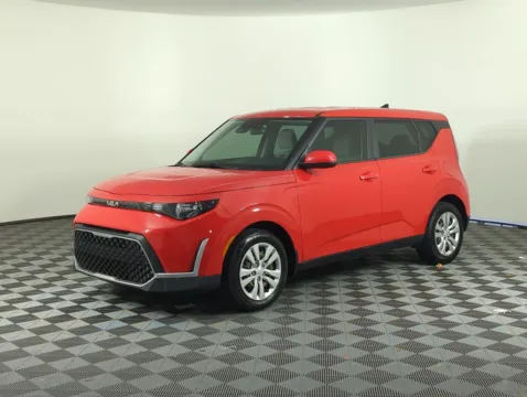Red 2023 Kia Soul LX for sale in Fort Walton Beach, FL