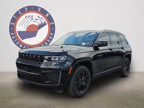 Photos of 2026 Jeep Grand Cherokee Altitude for sale in Fort Walton Beach, FL at Step One CDJR Fiat Fort Walton Beach