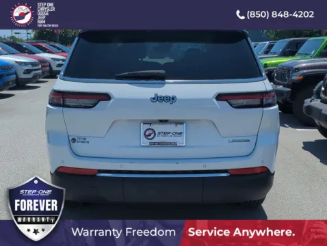 More photos of 2023 Jeep Grand Cherokee L Laredo at Step One CDJR Fiat Fort Walton Beach, FL