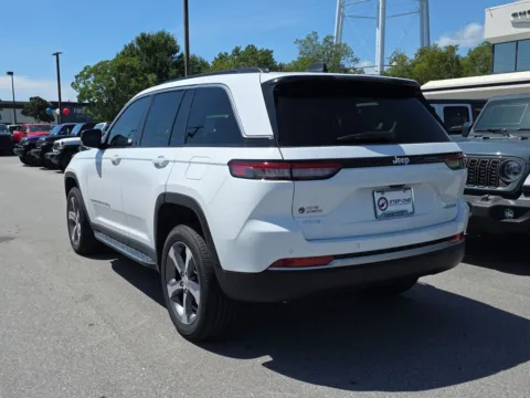 More photos of 2026 Jeep Grand Cherokee Limited at Step One CDJR Fiat Fort Walton Beach, FL