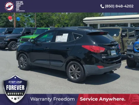 More photos of 2015 Hyundai Tucson SE at Step One CDJR Fiat Fort Walton Beach, FL