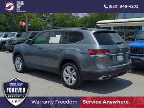 More photos of 2022 Volkswagen Atlas 3.6L V6 SE w/Technology at Step One CDJR Fiat Fort Walton Beach, FL