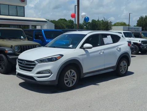 White 2017 Hyundai Tucson SE Plus for sale in Fort Walton Beach, FL