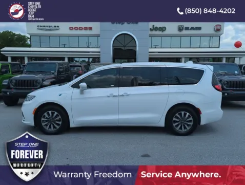 Another view of 2022 Chrysler Pacifica Hybrid Touring L for sale in Fort Walton Beach, FL at Step One CDJR Fiat Fort Walton Beach