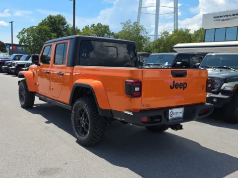More photos of 2026 Jeep Gladiator Willys at Step One CDJR Fiat Fort Walton Beach, FL