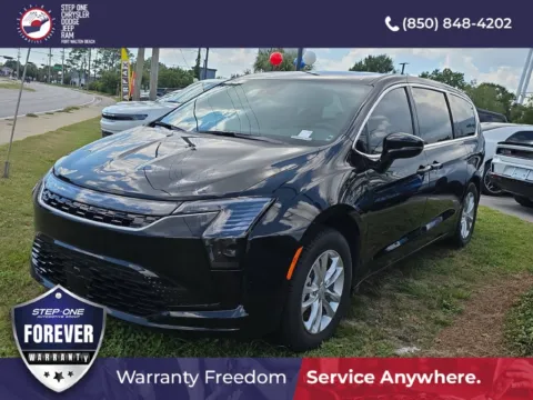 Black 2027 Chrysler Pacifica Select for sale in Fort Walton Beach, FL