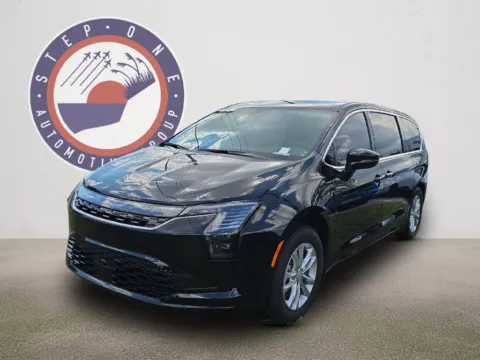 Photos of 2027 Chrysler Pacifica Select for sale in Fort Walton Beach, FL at Step One CDJR Fiat Fort Walton Beach