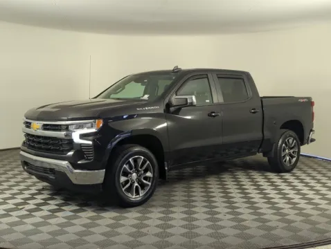 Black 2023 Chevrolet Silverado 1500 LT for sale in Fort Walton Beach, FL