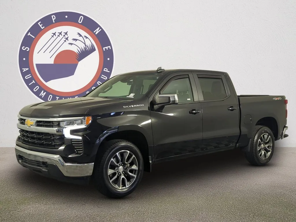 Black 2023 Chevrolet Silverado 1500 LT for sale in Fort Walton Beach, FL