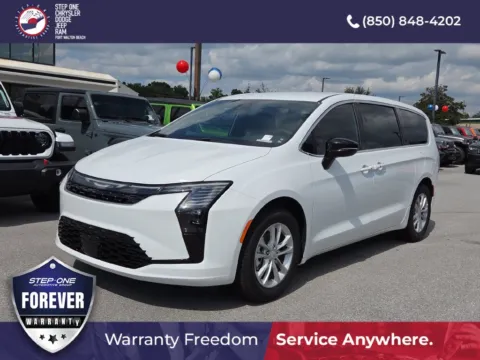 White 2027 Chrysler Pacifica Select for sale in Fort Walton Beach, FL