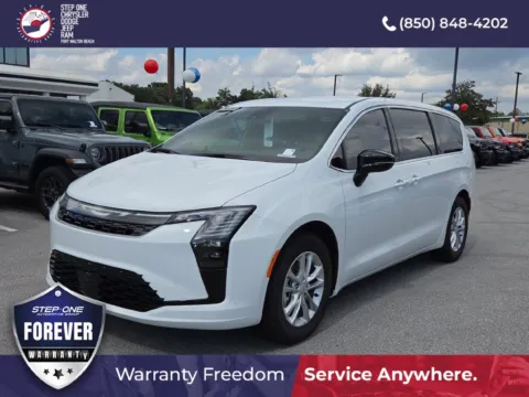 White 2027 Chrysler Pacifica Select for sale in Fort Walton Beach, FL
