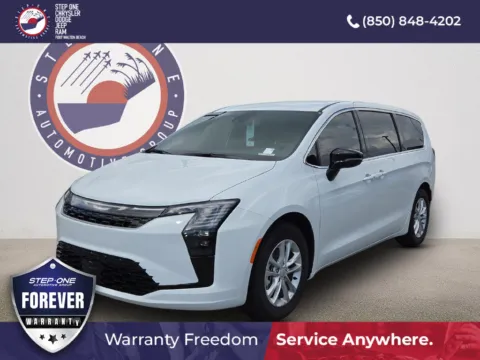White 2027 Chrysler Pacifica Select for sale in Fort Walton Beach, FL
