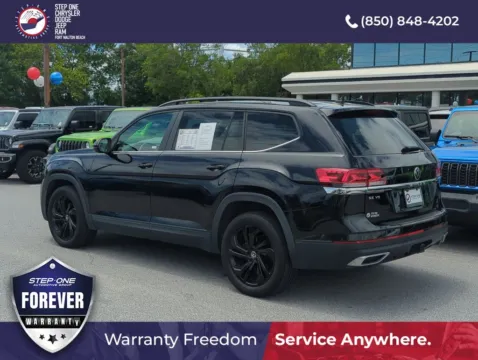 More photos of 2023 Volkswagen Atlas 3.6L V6 SE w/Technology at Step One CDJR Fiat Fort Walton Beach, FL