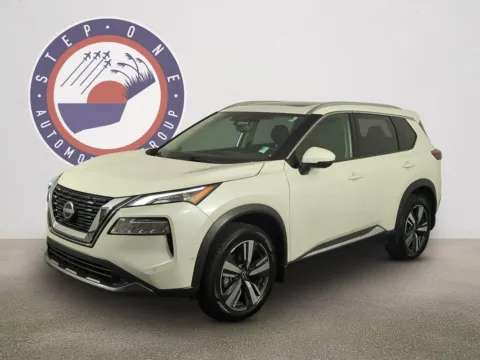 White 2023 Nissan Rogue SL for sale in Fort Walton Beach, FL