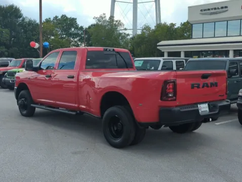 More photos of 2027 Ram 3500 Tradesman at Step One CDJR Fiat Fort Walton Beach, FL