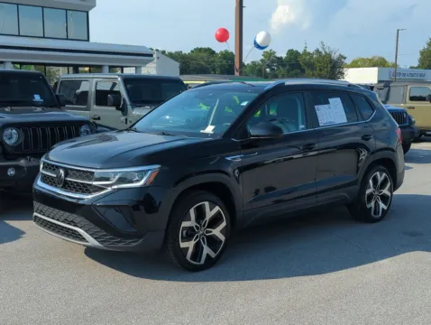 Black 2023 Volkswagen Taos 1.5T SEL for sale in Fort Walton Beach, FL