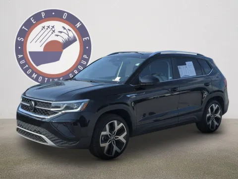 Black 2023 Volkswagen Taos 1.5T SEL for sale in Fort Walton Beach, FL