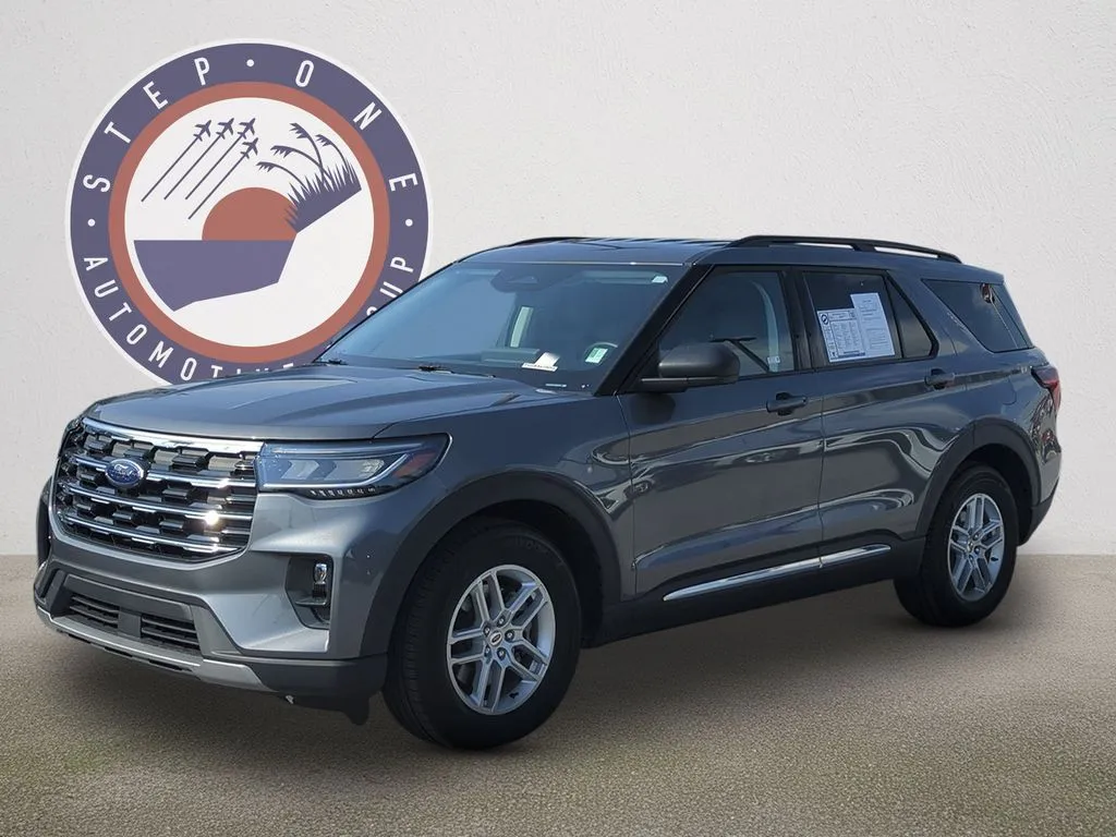 Gray 2025 Ford Explorer Active for sale in Fort Walton Beach, FL